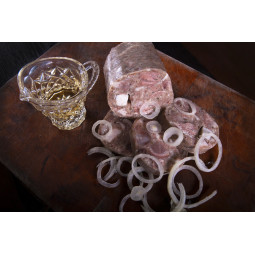 Malá tlačenka celá | Řeznictví Antonín Matek